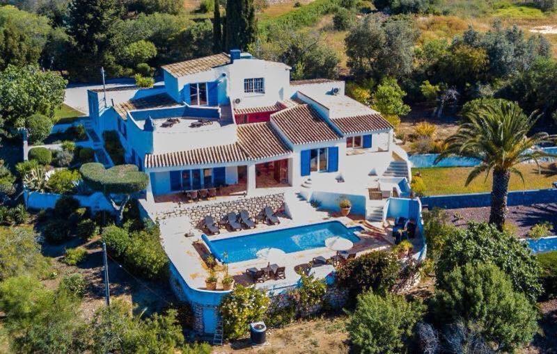Casa Montaza 4 Bedroom With Private Pool In Lagos