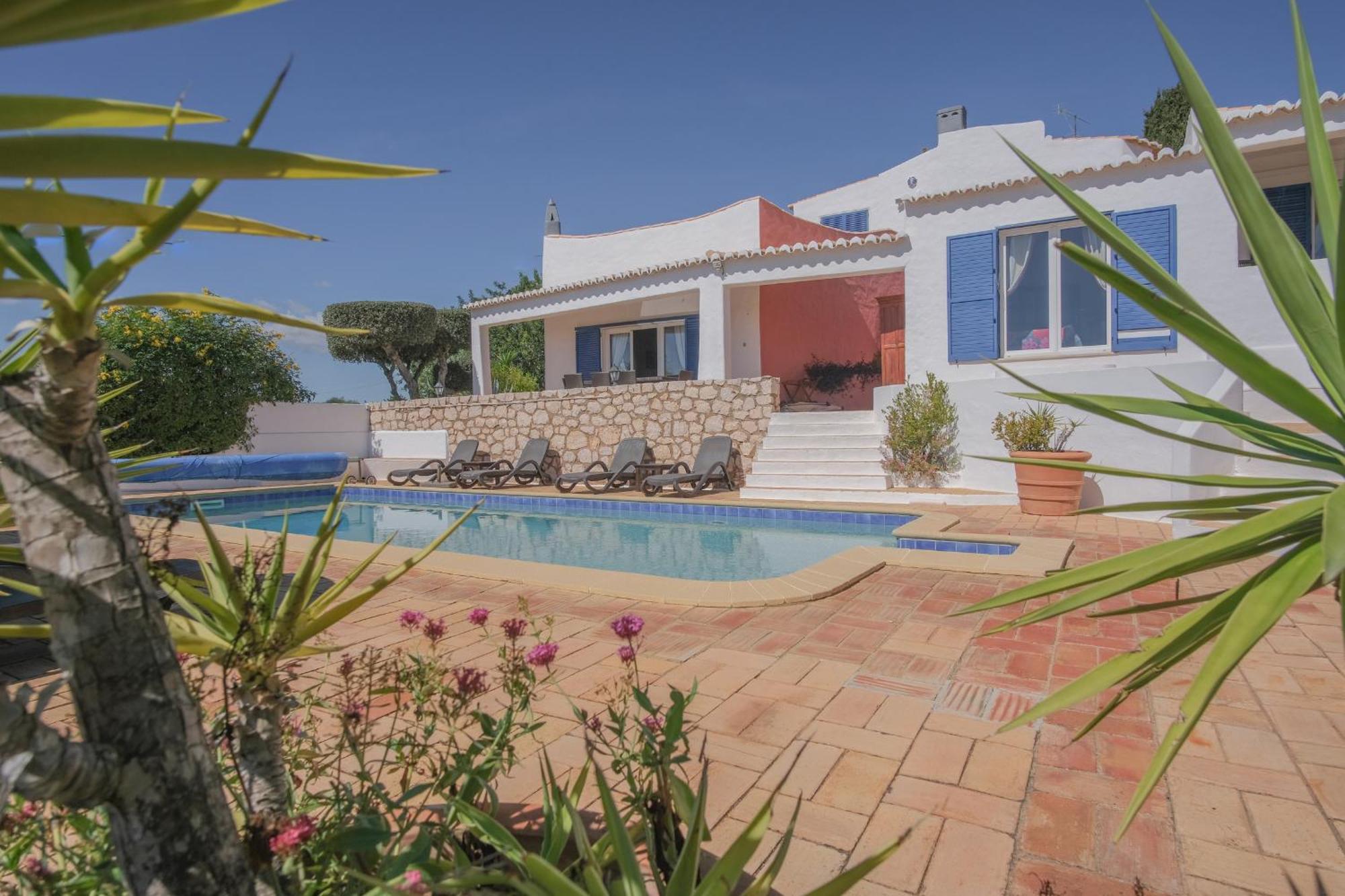 Pousada Casa Montaza 4 Bedroom With Private Pool In Lagos