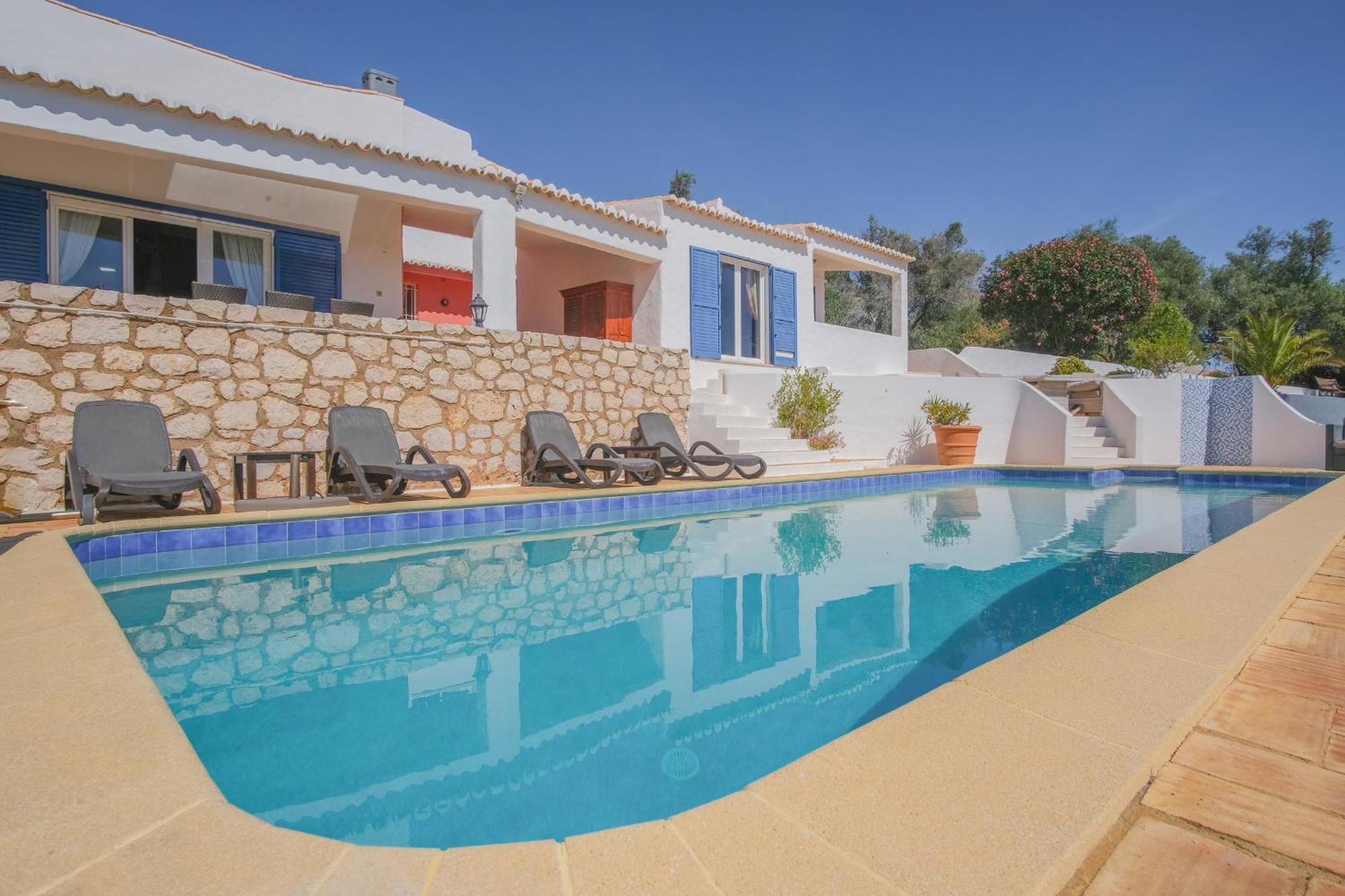 Casa Montaza 4 Bedroom With Private Pool In Lagos