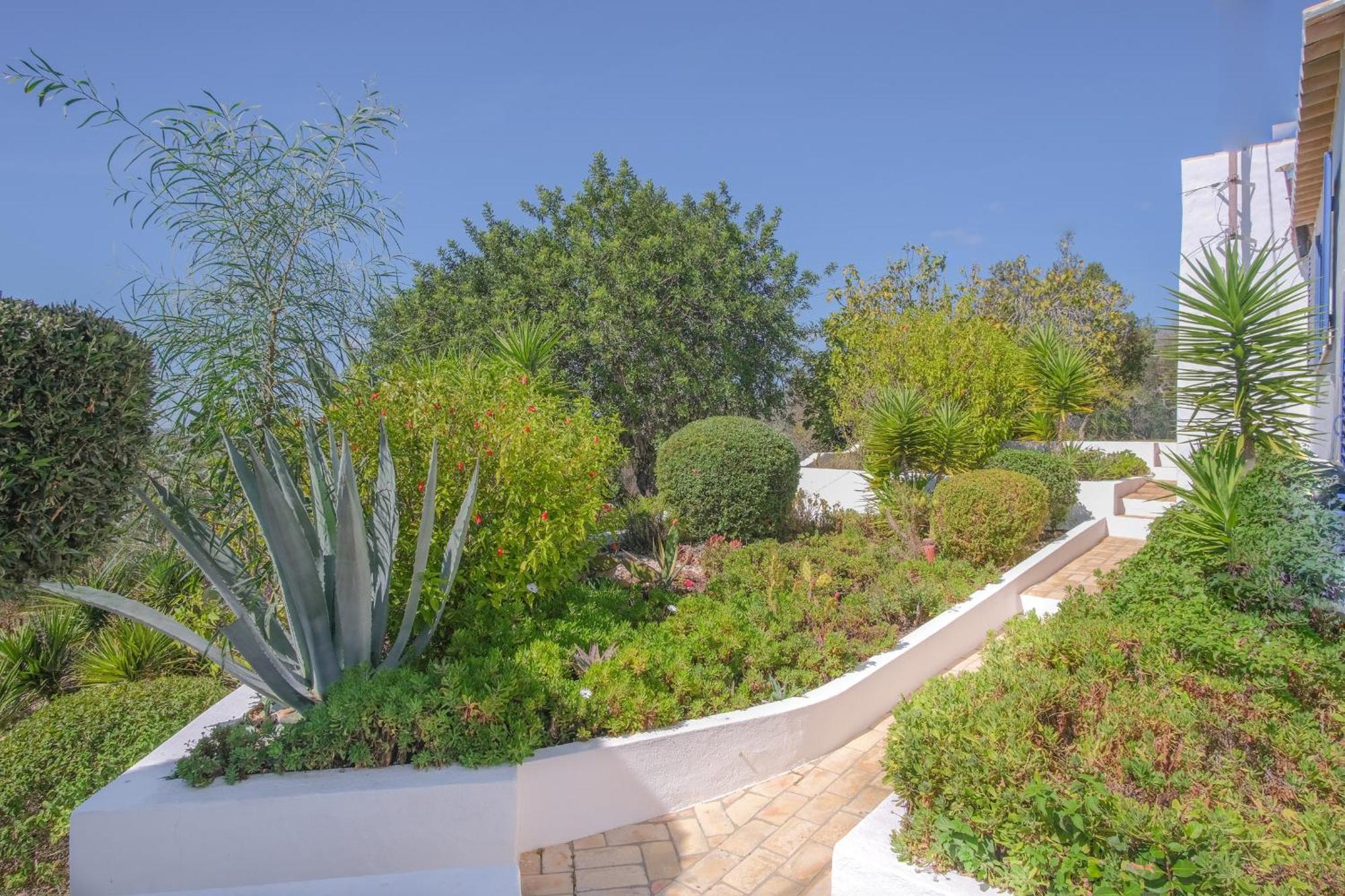 Casa Montaza 4 Bedroom With Private Pool In Lagos
